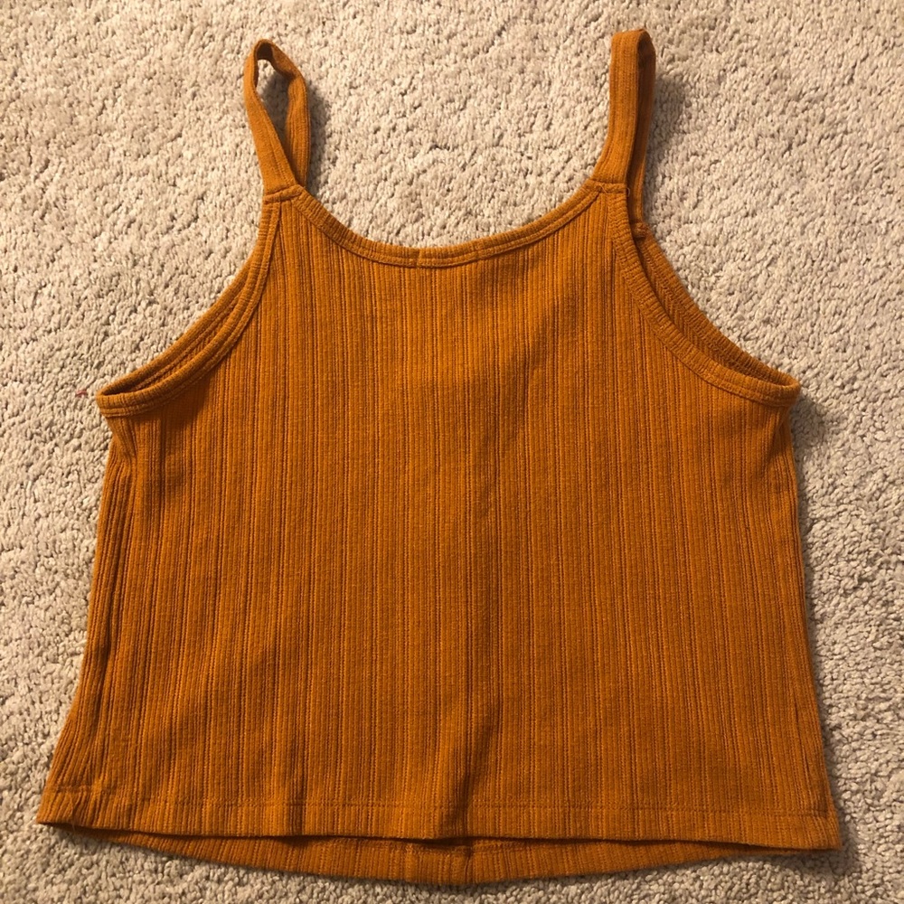 Cute Button Front Tank Top - Picture 6 of 6